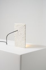 Luminária Brecha, Concreto. Por Caroline Strobel