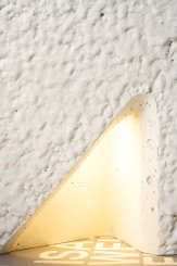 Luminária Brecha, Concreto. Por Caroline Strobel