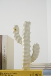 Série Mandacaru, Escultura de Mesa Com Flor