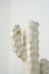 Série Mandacaru, Escultura de Mesa Com Flor