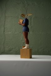 SÉRIE FLORESCER, ESCULTURA ABRIGO #1,