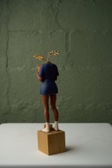 SÉRIE FLORESCER, ESCULTURA ABRIGO #1,