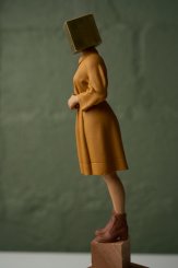 SÉRIE FLORESCER, ESCULTURA ABRIGO #3,