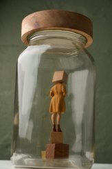 SÉRIE FLORESCER, ESCULTURA ABRIGO #7,