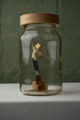 SÉRIE FLORESCER, ESCULTURA ABRIGO #8