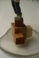 SÉRIE FLORESCER, ESCULTURA ABRIGO #8