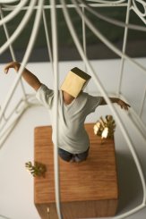 SÉRIE FLORESCER, ESCULTURA LIBERDADE