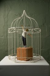 SÉRIE FLORESCER, ESCULTURA LIBERDADE