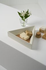 DPT027, Centro de Mesa Triângulo