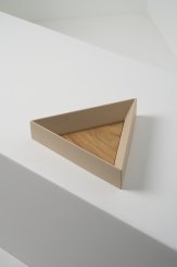 DPT027, Centro de Mesa Triângulo