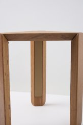 DPT035, Mesa Lateral Tríplice