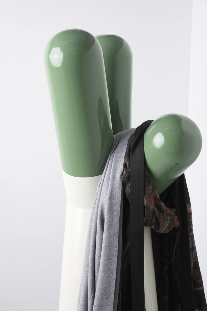 Coleção Babel, Cabideiro