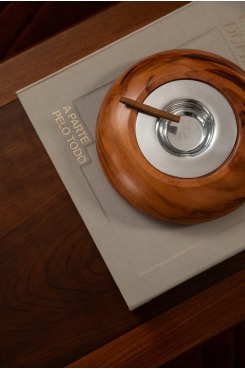 Coleção Dercy, Cinzeiro