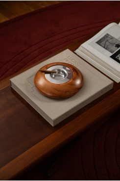 Coleção Dercy, Cinzeiro